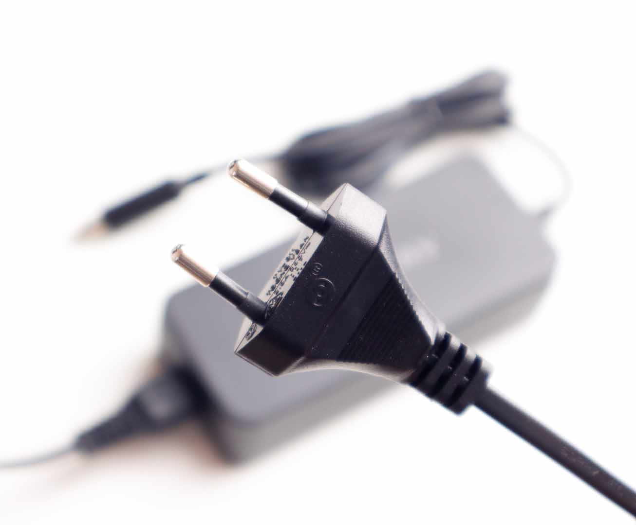 Xiaomi M365 Ladegerät 42V 1,7A